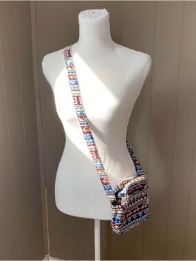 Ikebana small Boho Aztec geometric Crossbody Bag in Multicolor